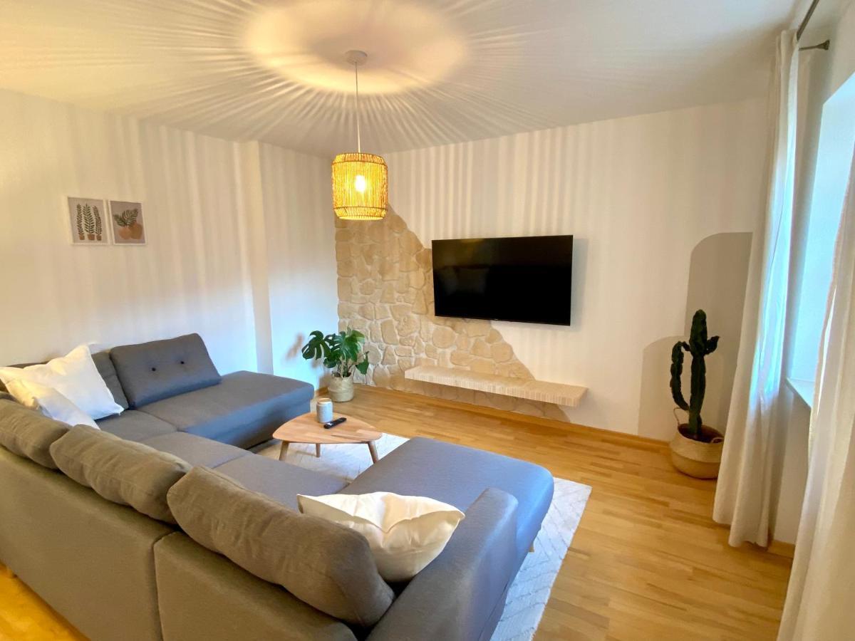 Best Butler Boho Boutique City Apartment Netflix フュッセン エクステリア 写真